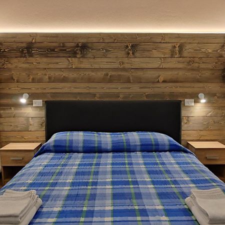 Albergo Baffo Chiuro エクステリア 写真