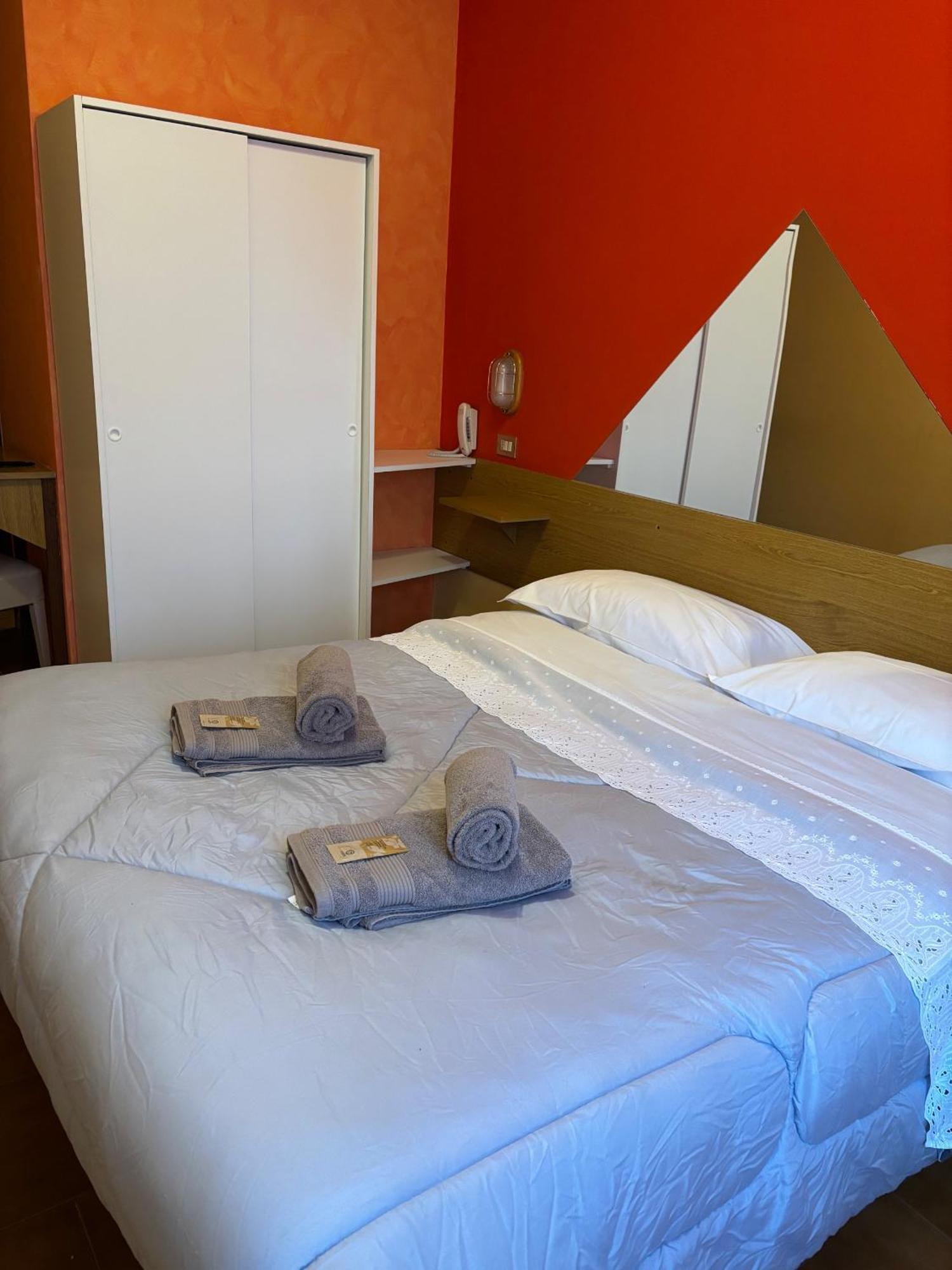 Albergo Baffo Chiuro エクステリア 写真